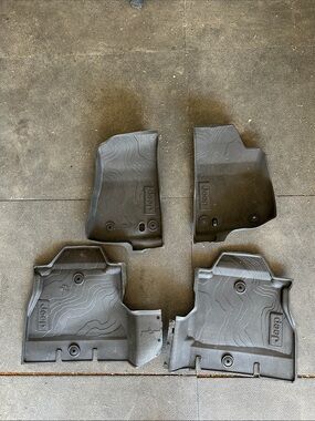 Jeep Black All-Weather Molded Floor Liners
